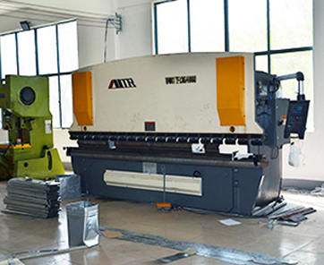 數(shù)控折彎機(jī)/沖床